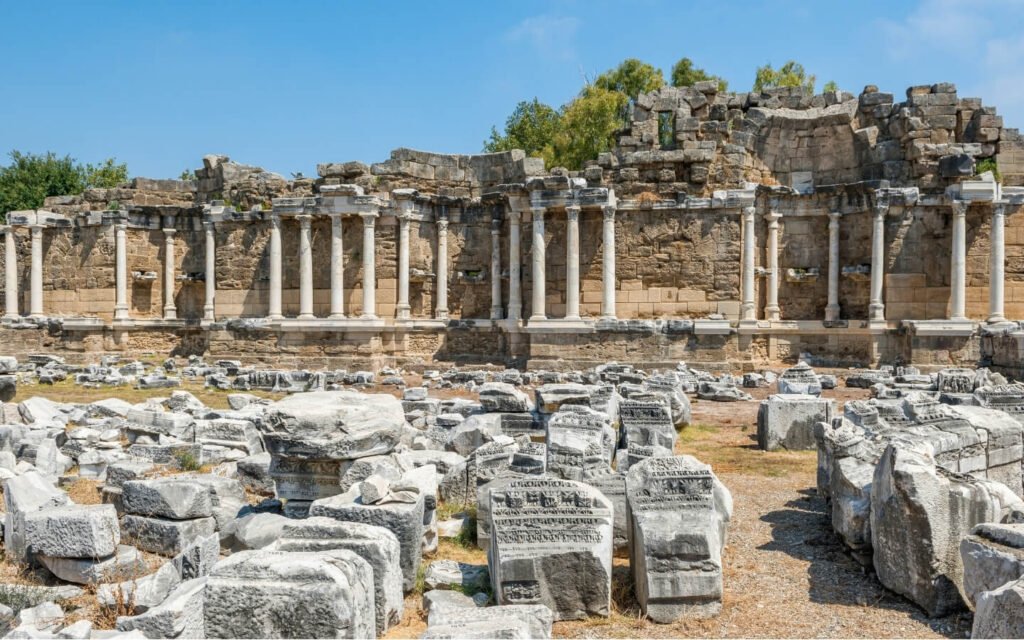 DAILY LAODICEA, KAKLIK CAVE , HONAZ WATERFALL TOUR 1