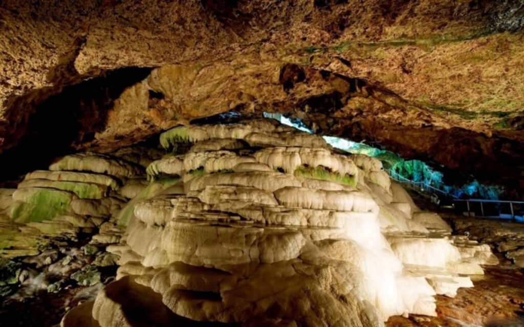 DAILY LAODICEA, KAKLIK CAVE , HONAZ WATERFALL TOUR 4