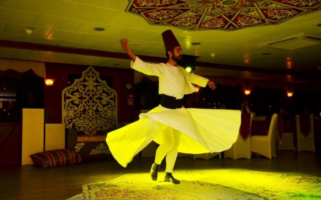 DINNER CRUISE ON THE BOSPHORUS 2