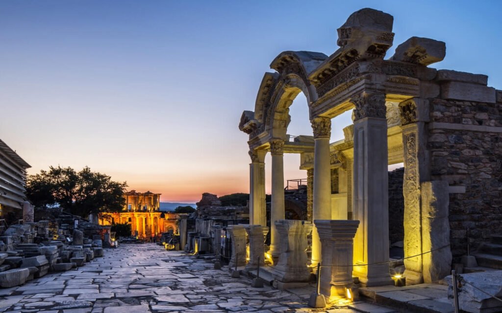 16 DAYS ISTANBUL, CAPPADOCIA, PAMUKKALE AND EPHESUS TOUR 4