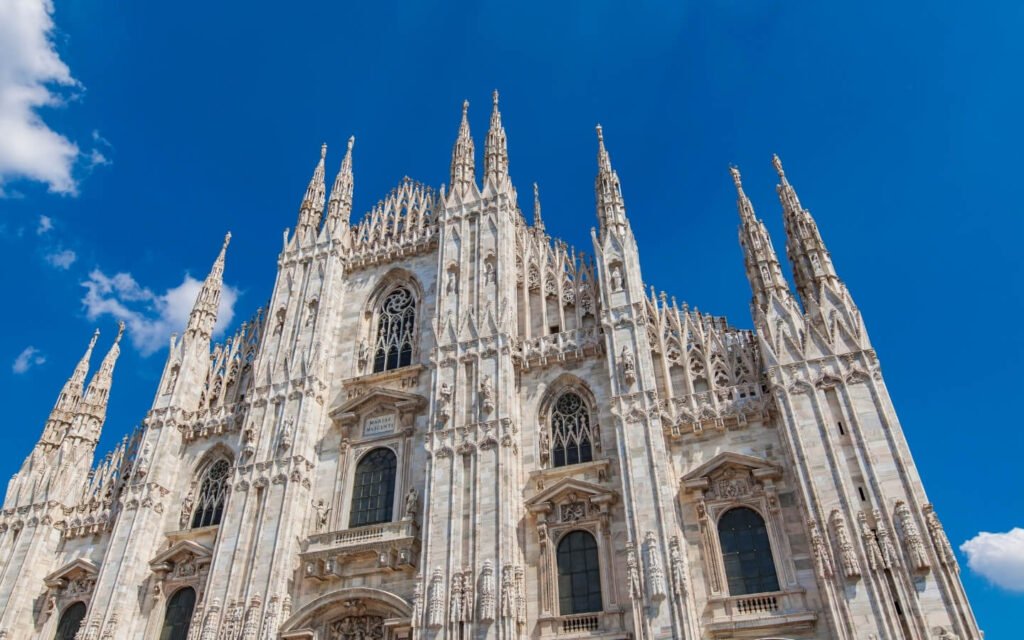 BELLAGIO & LAKE COMO DAY TOUR FROM MILAN 3