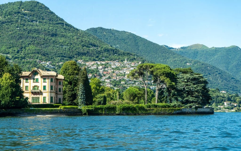BELLAGIO & LAKE COMO DAY TOUR FROM MILAN 4