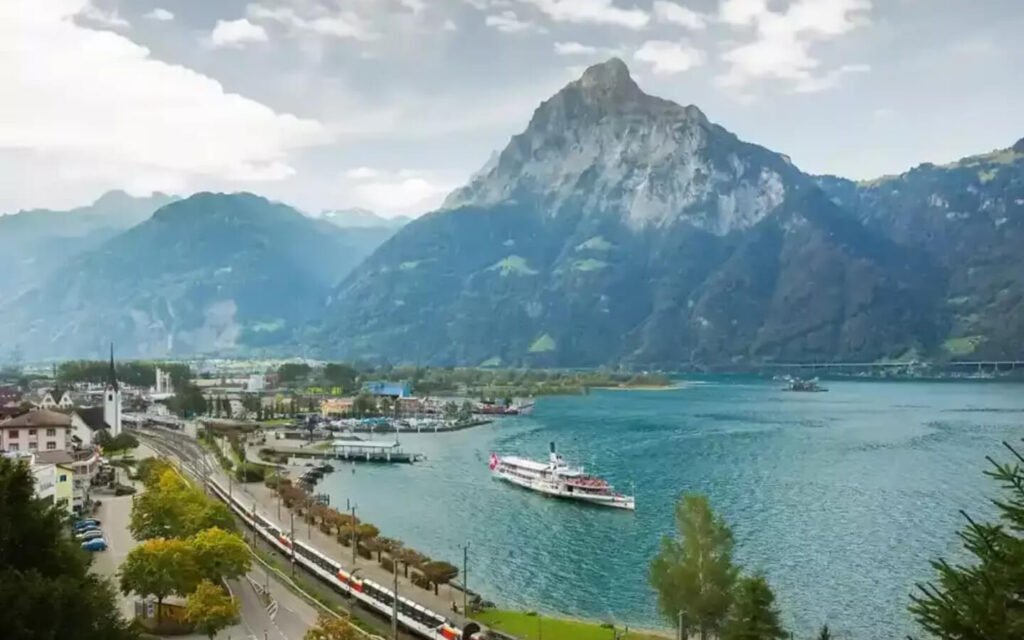 Between Lakes and Alps 2