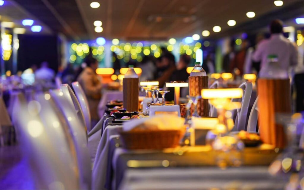CLOSE TO SHOW PRİVATE TABLE NO ALCOHOL 4