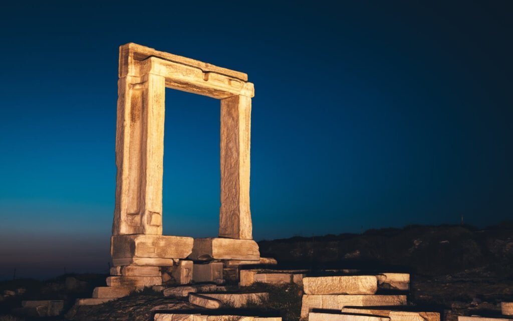 DISCOVER THE GREEK ISLANDS 2