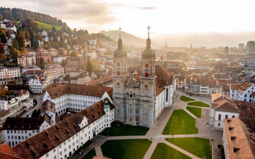 Grand Tour of Switzerland 1