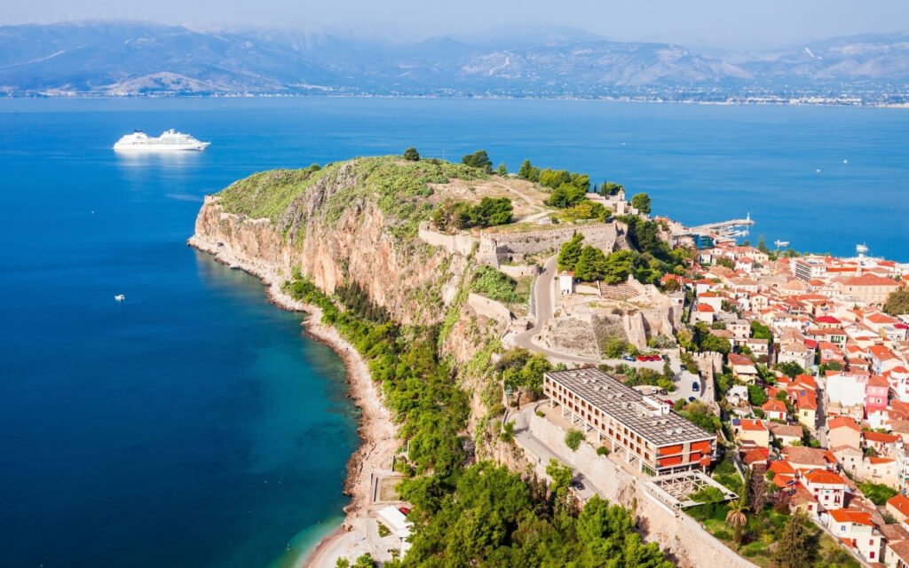 HIGHLIGHTS OF MAINLAND GREECE 4