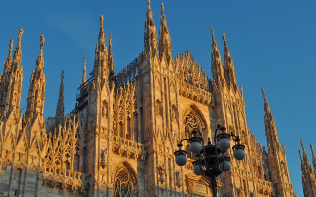 MILAN DUOMO CATHEDRAL ROOFTOP TOUR 2