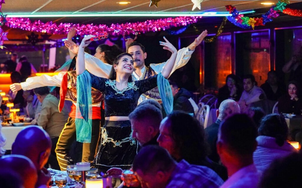 STANDARD PRİVATE TABLE WİTH ALCOHOL + Pick up & Drop off 2