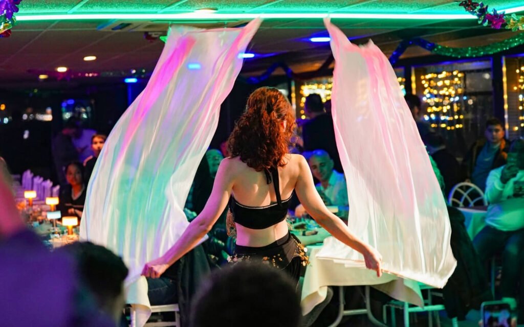 VIP PRİVATE TABLE WİTH ALCOHOL 1