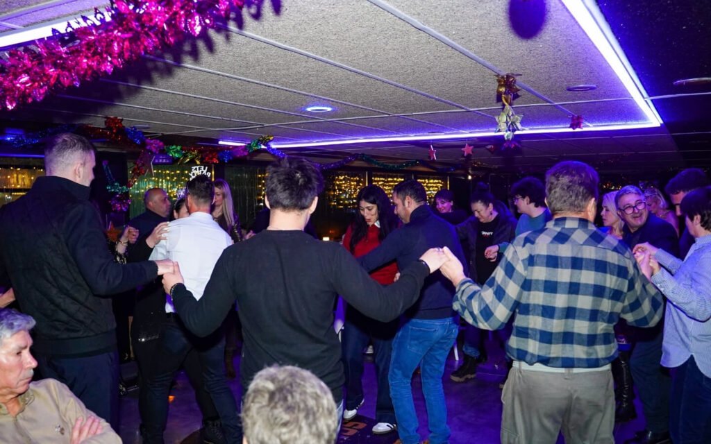 VIP PRİVATE TABLE WİTH ALCOHOL 3