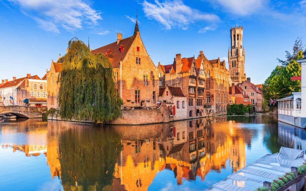 EUROPEAN JOURNEY FROM CANALS TO PALACES