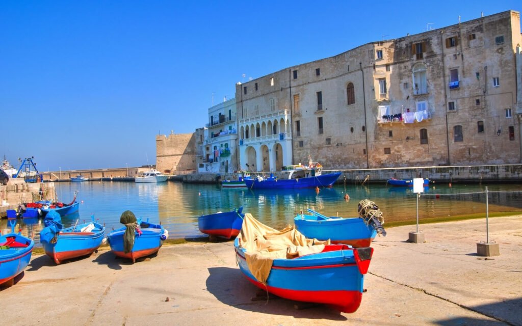 INSIDER MONOPOLI CITY TOUR 1